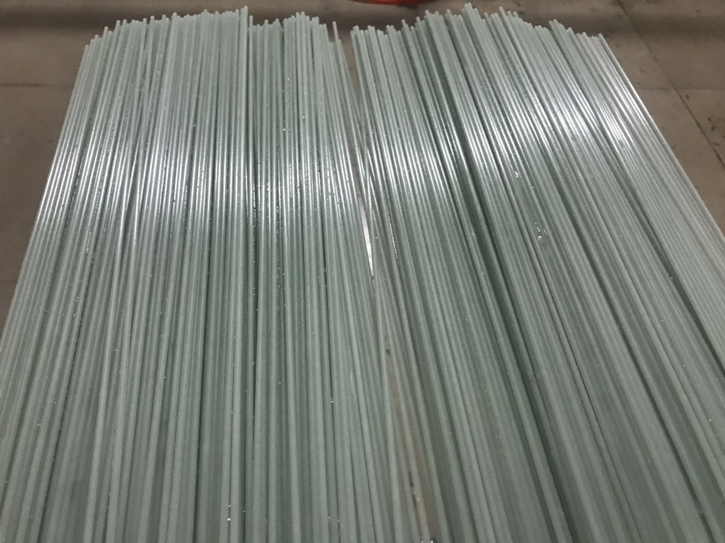 2.5高品質玩具用玻纖棒玻纖桿
